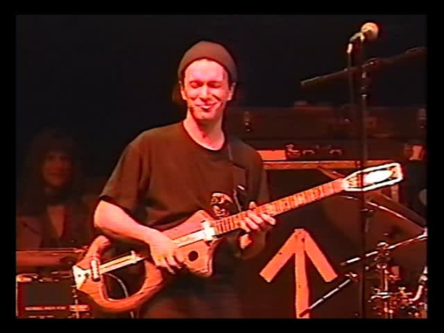 Phil and Friends w/Trey, Kimock, McConnell 4/17/99