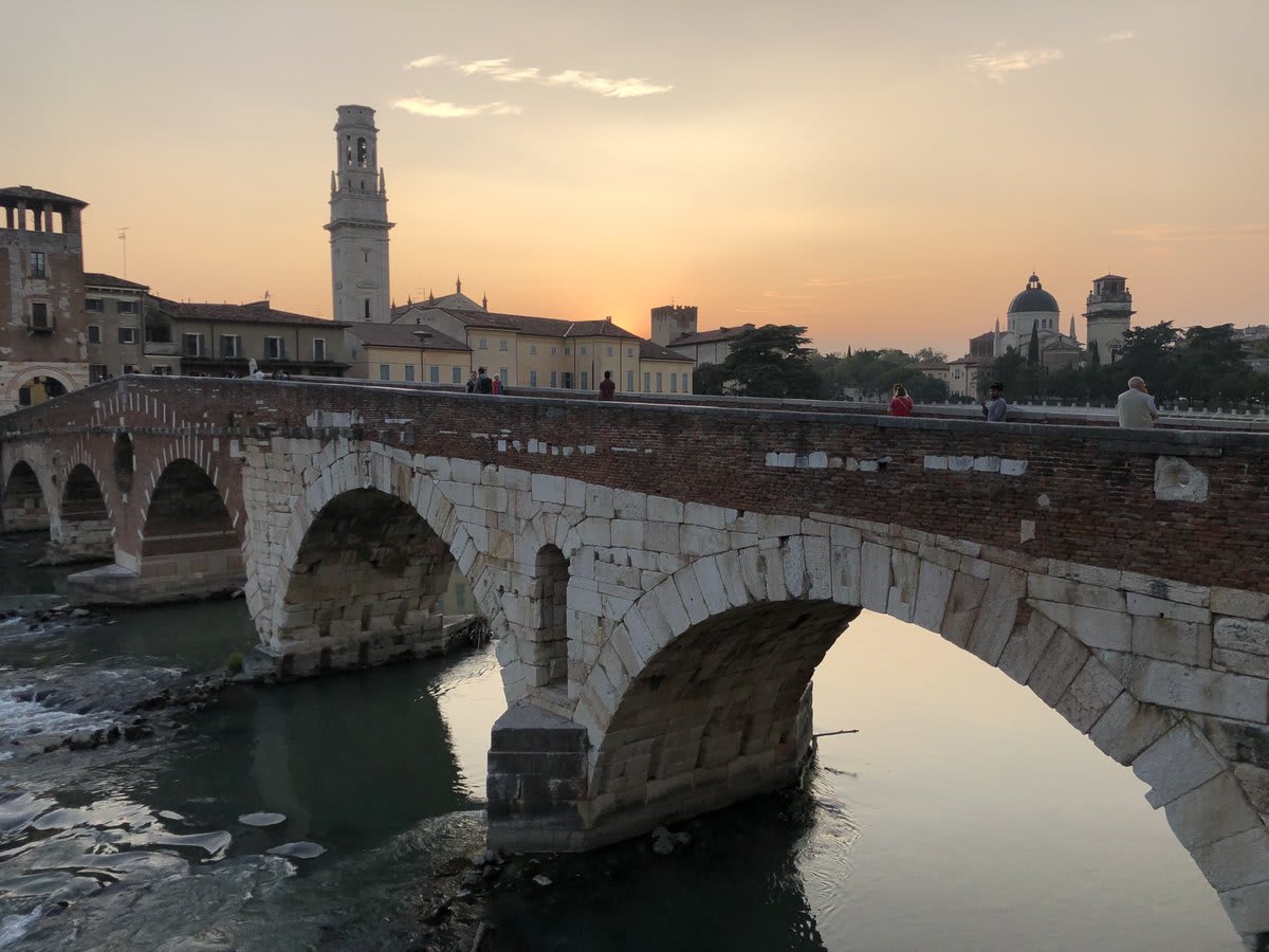 Verona Visits You With its Roman ruins, renaissance palaces, medieval buildings, piazzas, Verona is one of the most beautiful cities in Italy #Travel