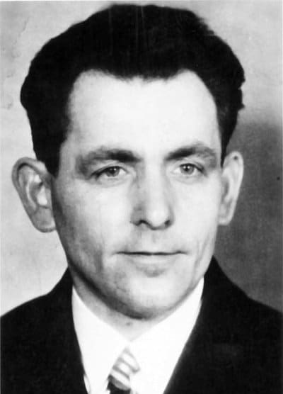 OtD 9 Apr 1945, Georg Elser, a factory worker and folk musician who tried single-handedly to kill Hitler, was murdered in the Dachau concentration camp. He was killed on the orders of Himmler just a few days before its liberation. Short bio here: