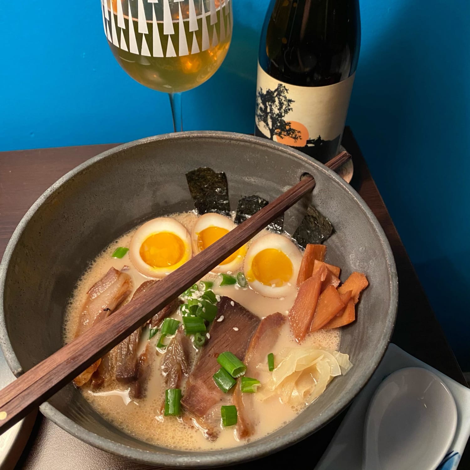 [Homemade] Ramen bowl with Tonkotsu broth, marinated pork shoulder, ajitsuke egg, bamboo, pickled ginger, nori