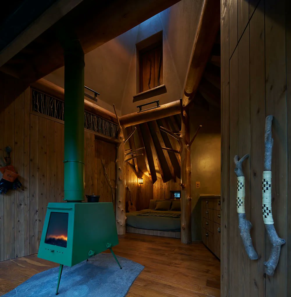 this treehouse by hiroshi nakamura & NAP architects seeks the richness of a frugal life
