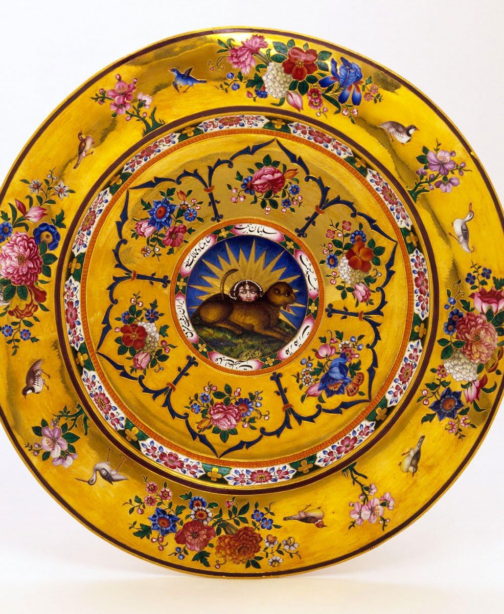 Gorgeous gifts of the Shah - which would you like? 💎 (All presented to various beneficiaries by the King of Persia, Fath 'Ali Shah, second ruler of the Qajar dynasty) 🍽️ Gold dish enamelled with flowers, centred with the Sun in Leo. Made by Muhammad Ja'far, Tehran (1817-18)