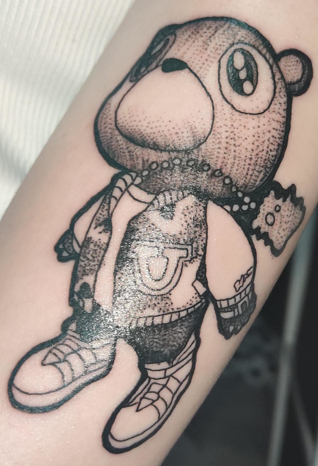 My first piece done by Amanda Fox at Nirvana Tattoos, Glasgow, Scotland.