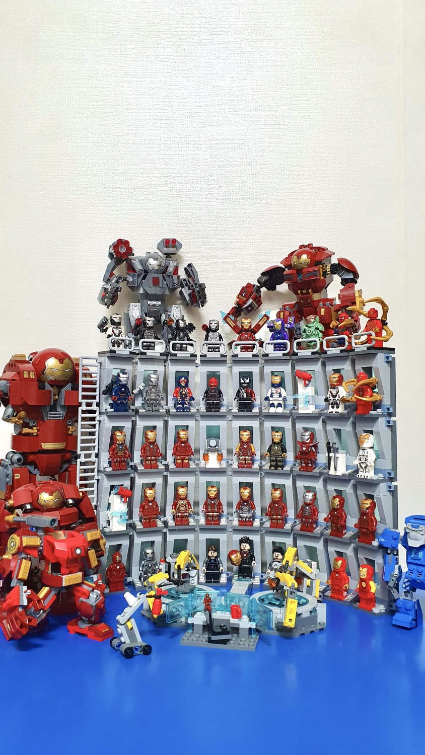 Wanted to show my version of the Hall of Armor, full of every Iron Man suit ever made before the upcoming second summer wave sets!